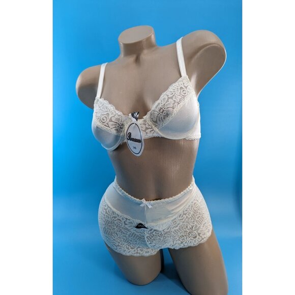 ROMANCE Ivory Bra & Boyshort set lots of sizes NEW - Picture 2 of 5